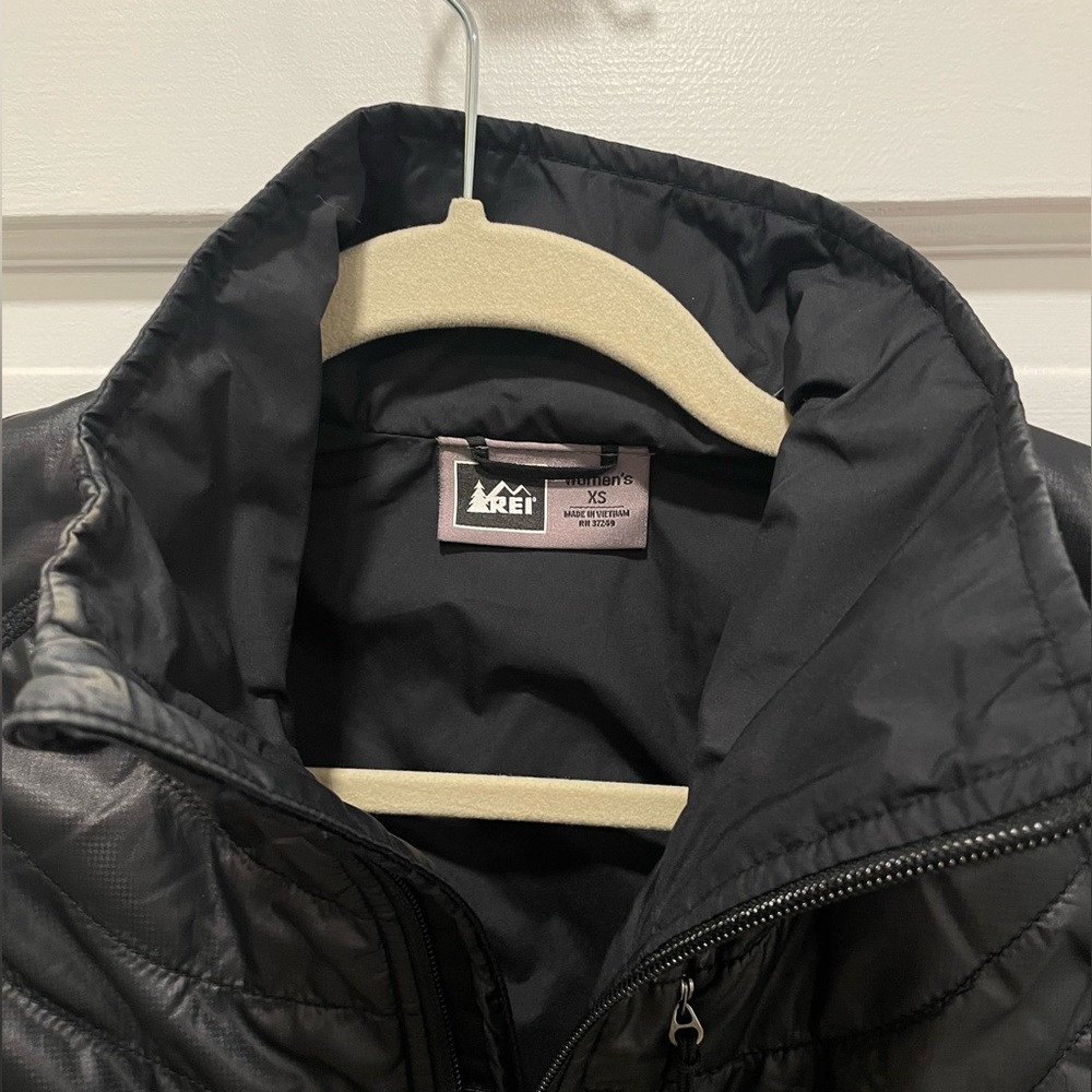 REI Women’s vest, XS, Black - Picture 2 of 2